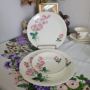 Vintage Floral ROSE BOUQUET Dinnerware Plates Set Of 2 England